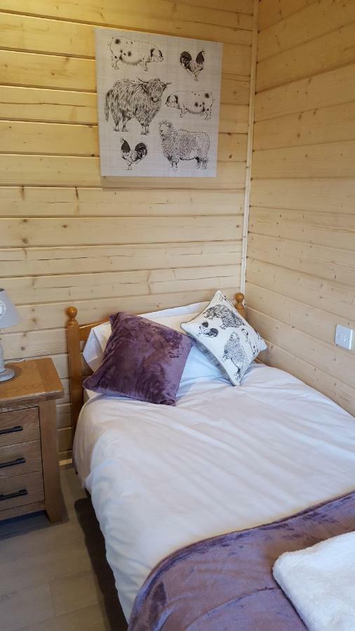 Ruth's Retreat Country Retreat With Private Hot Tub Lodge *