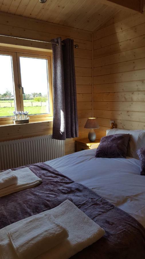 Ruth's Retreat Country Retreat With Private Hot Tub * Shrewsbury
