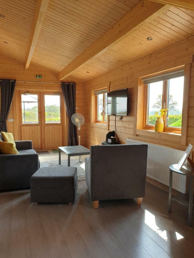 Ruth's Retreat Country Retreat With Private Hot Tub *